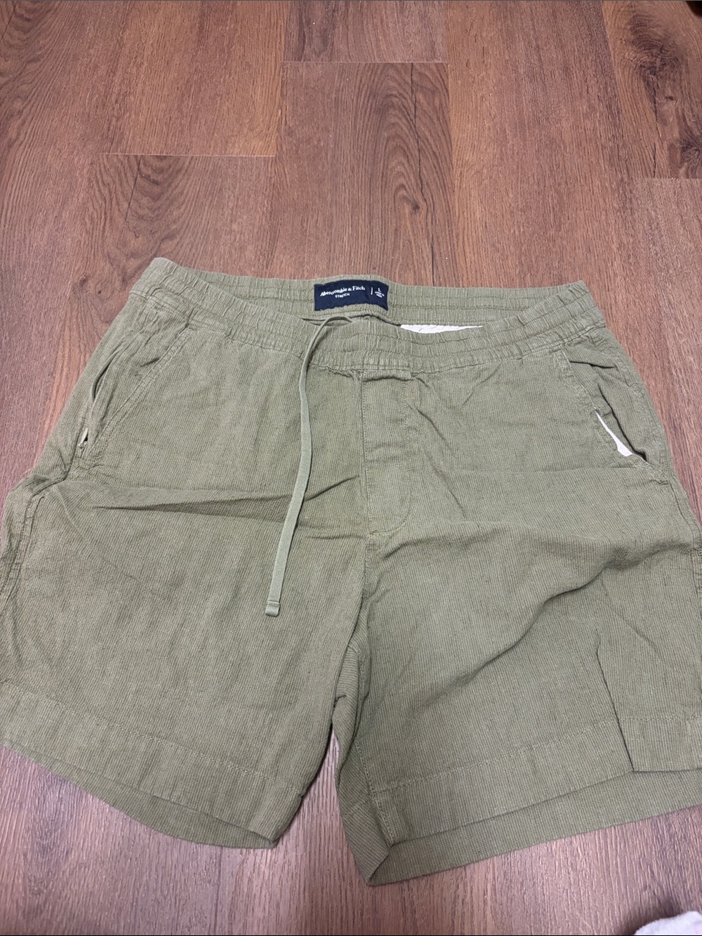 Abercrombie & Fitch Olive Green Men's Flat Front Drawstring Shorts